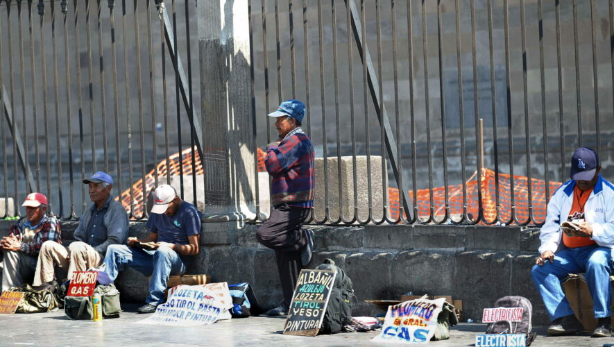 El desempleo en México bajó al 3,9 % en marzo - MarketData
