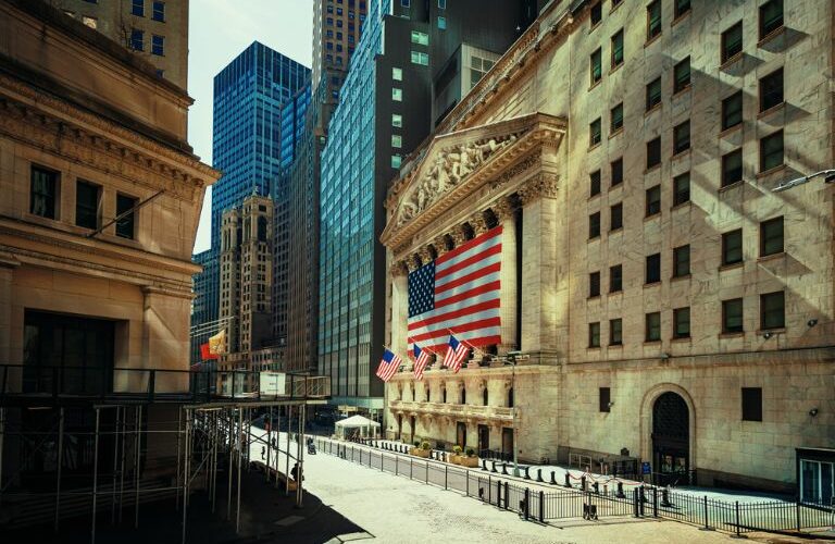 Wall Street: Mercado demuestra menor entusiasmo y acciones se estancan al cierre de este miércoles
