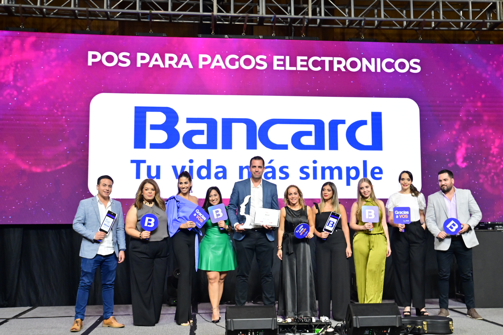 Bancard se alza con el premio a la marca más recordada y elegida de Paraguay en la categoría POS