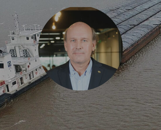 Robert Bosch, habló con MarketData sobre la flota mercante de Paraguay y los desafíos de la industria para potenciar su crecimiento